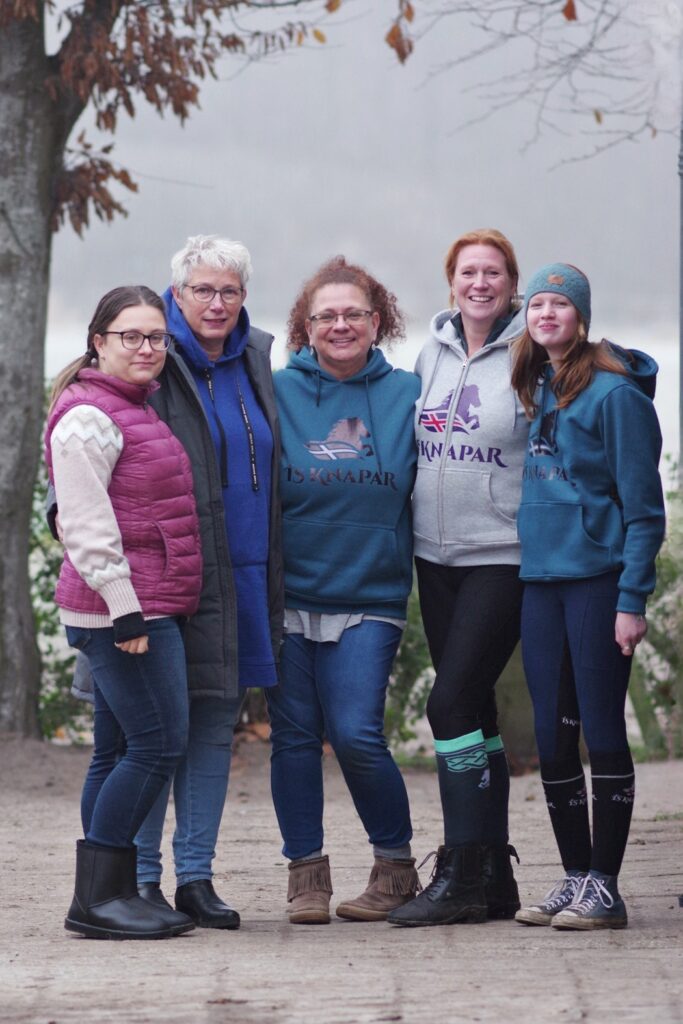 Team Isknapar and Atorka